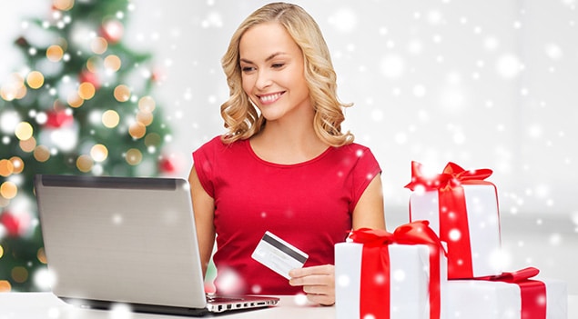 Lavish Online Spending For The Holiday Season